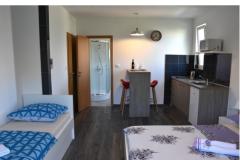 Appartamenti Lovre Appartamento 3 – Lovre A2+1 foto 1