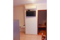 VILLA BERNARD..150 m plaža DRAŽICA Appartamento 2 – A4+1 ap. foto 3