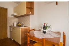 Appartamenti Čikeš Appartamento 6 – žuti -A4 foto 1