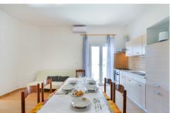Appartamenti Lavanda  Appartamento 2 – I KAT DVOR foto 4