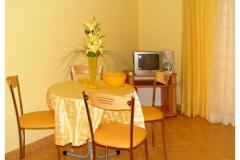 Appartamenti Deak Komarna Appartamento 6 – žuti foto 2