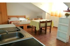 Appartamenti Mirjana - Baška Appartamento 4 – STUDIO-AP6 foto 4