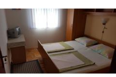 Appartamenti Cindrić  Appartamento 3 – App3(A2+2) foto 3
