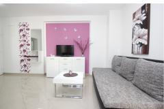Appartamenti Gorica 1- with Pool, 200 Appartamento 2 – Gorica 1/4 foto 3