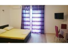 Appartamenti Gojak Makarska Appartamento 1 – 2+1 rozi foto 3