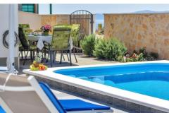 Appartamenti con piscina Appartamento 4 – MABAKO foto 1