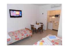 Appartamenti Villa Bešker Appartamento 2 – STUDIO 2+1 foto 1