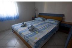 Appartamenti Dinko s grijanim bazenom Appartamento 3 – A2+2 foto 2