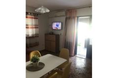 Appartamenti Roza Appartamento 2 – Apt/4+2 foto 2