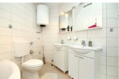 Ambiente NEW with POOL Appartamento 3 – Silence6+2 foto 5