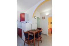 Appartamenti Srzentic Appartamento 4 – APARTMAN 4 foto 1