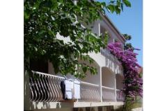 Appartamenti Lavica Appartamento 5 – I3 foto 1
