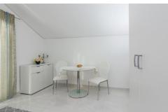 Family friendly Apt with a pool  Appartamento 4 – Sea foto 4