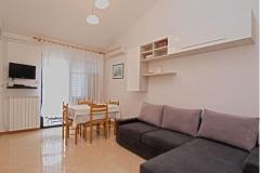 Appartamenti Alida Stinjan Appartamento 1 – A 2+1 (+1) foto 1