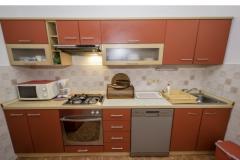 APARTMANI DEBELIĆ Appartamento 3 – Dobrila 3 foto 2