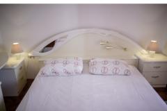 APARTMANI DEBELIĆ Appartamento 3 – Dobrila 3 foto 5