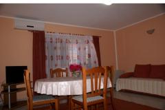 Appartamenti Šumera   Appartamento 1 – A2+2 foto 1