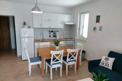 Laura apartmani Appartamento 2 – Bijeli foto 4