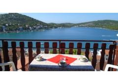 Appartamenti Barbaca Tisno Appartamento 1 – A3 foto 1