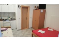 Appartamenti Ivo i Marija Appartamento 3 – Studio 4 foto 2