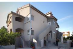 Appartamenti Banović Vodice  Appartamento 2 – 2 Ap. 2+2 foto 5