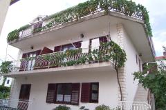 Appartamenti Milka-Jure Srima-Vodice Appartamento 1 – Apartman 3 foto 2