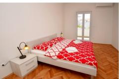 Villa Lucich I. - II. Appartamento 4 – SLAD 4+3 foto 3
