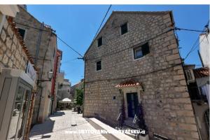 Luxury Camere Palace B&amp;B – Makarska