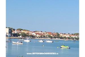 Appartamenti Taramis – Vir