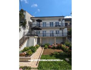 Appartamenti, Camere - Crikvenica