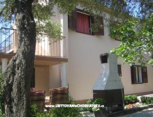 Appartamenti Mrsic Podgora 
