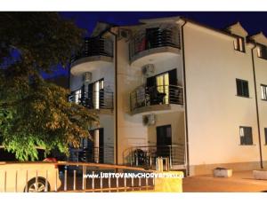 Villa Srima