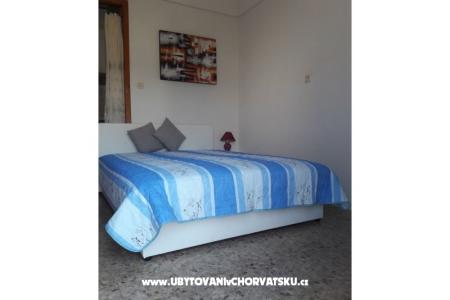 Villa Dina foto 2