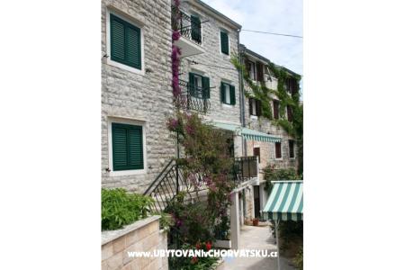 Villa Neda Isola di Brac Croazia