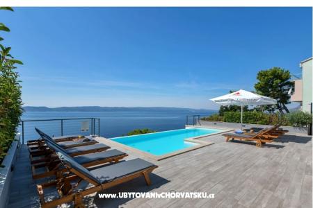 Matko oasis Brela Croazia