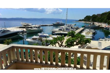 Brela by the Sea / Center Brela Croazia