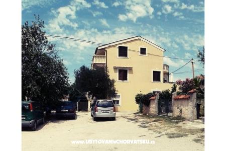 Appartamenti Pirović foto 2