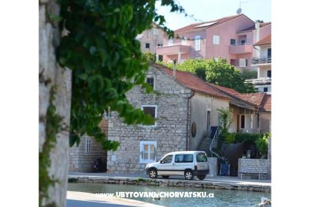 Appartamenti Ena foto 2