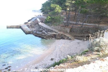 Appartamenti pored mora foto 2