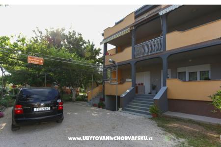 Appartamento Kasteleti Kastela Croazia