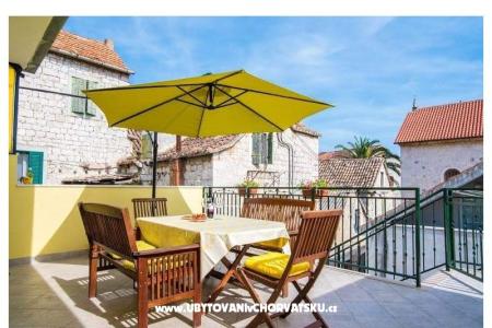 Appartamenti Ana Kastela Croazia