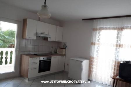 Appartamento Novosel foto 4