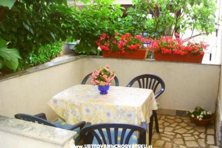 Appartamento Mihael + free boat trip foto 4