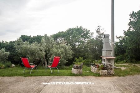 Appartamenti Ana foto 3
