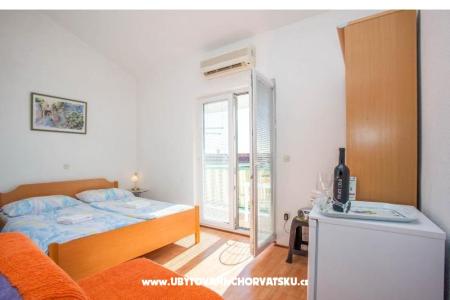 Appartamenti and rooms Gojak Milenka foto 3