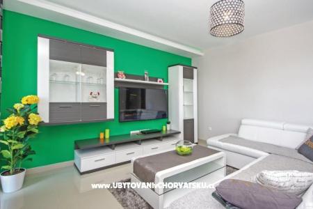 Lux AP6+2 jacuzzi foto 4