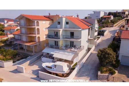Appartamenti Petra  Marina - Trogir Croazia