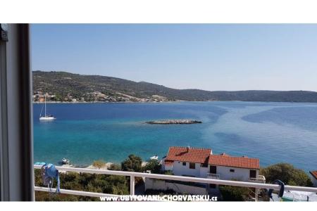 Villa Luna  Marina - Trogir Croazia