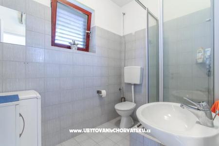 Comtemporary Appartamento foto 5