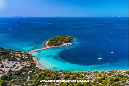 Amicaliving   Isola di Murter Croazia